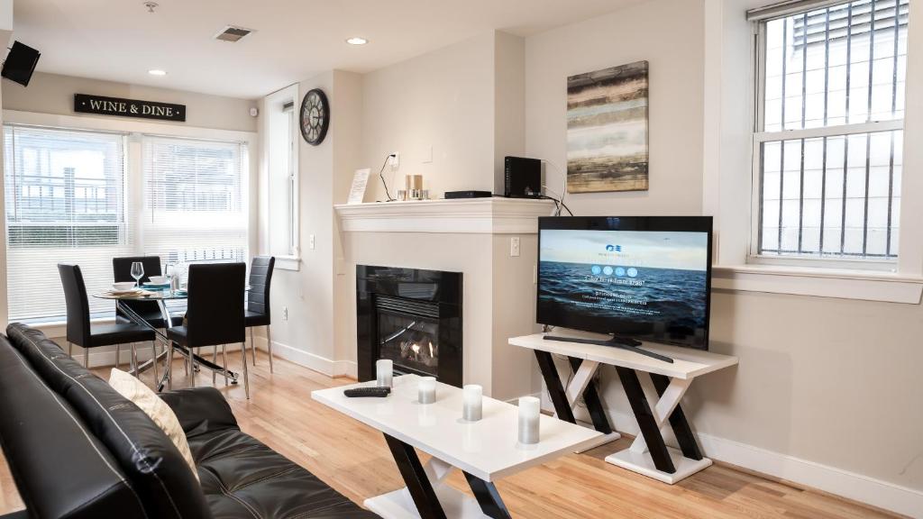 Suitetrails - Fully Furnished Apartment in Washington near Logan Circle