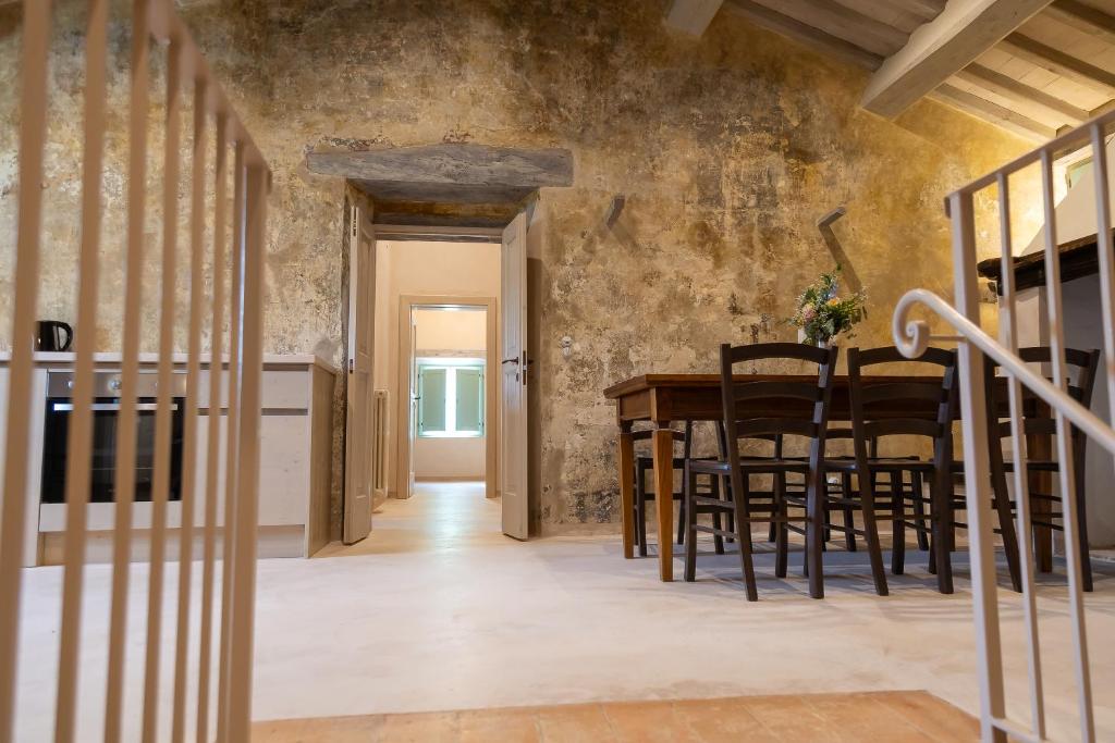 Borgo Colognola - Dimora Storica