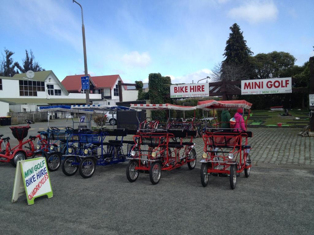 Lakefront Lodge - Resim 44