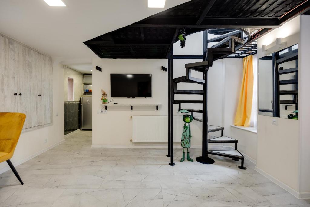 لابی و فضای عمومی Kai Home Atoneli - Unique & Beautiful Stay in the Heart of the City - تصویر ۵