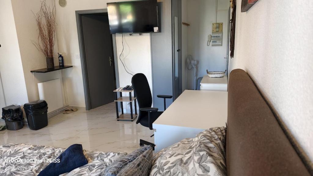 Apartment 33, Cozy studio and free parking – photo 10