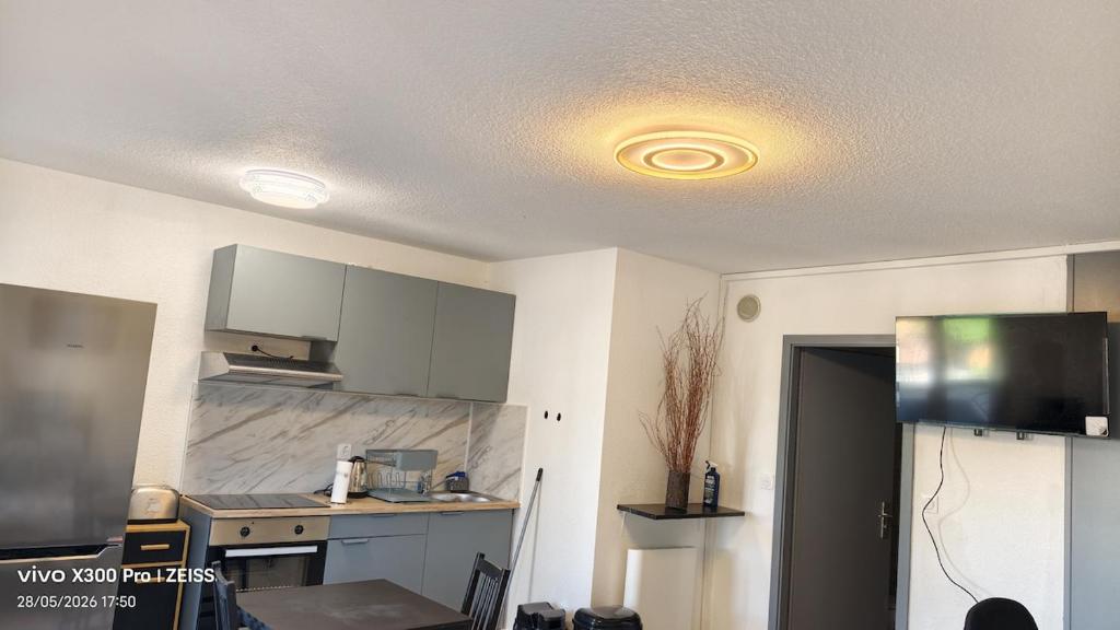 Apartment 33, Cozy studio and free parking – photo 18