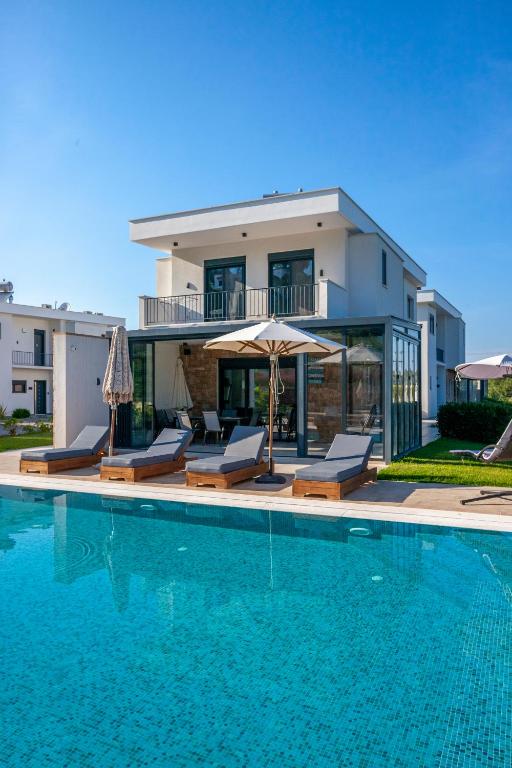Alfie Luxury villa with private pool
