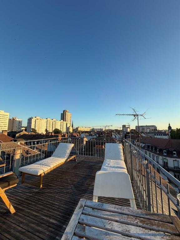 Exceptional Triplex, Design - Art, Private 360 Rooftop, 3 Bedrooms – photo 29