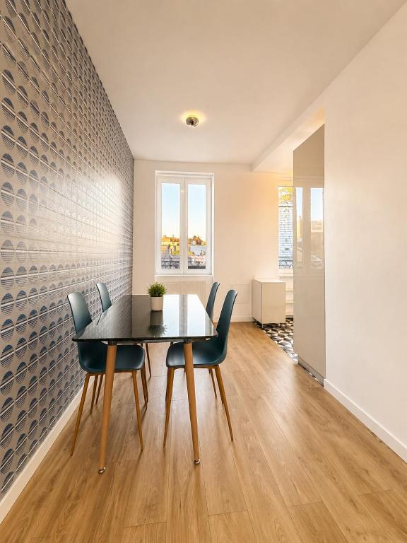 Exceptional Triplex, Design - Art, Private 360 Rooftop, 3 Bedrooms – photo 11