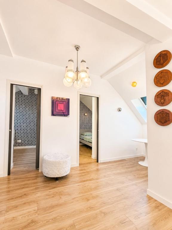 Exceptional Triplex, Design - Art, Private 360 Rooftop, 3 Bedrooms – photo 23