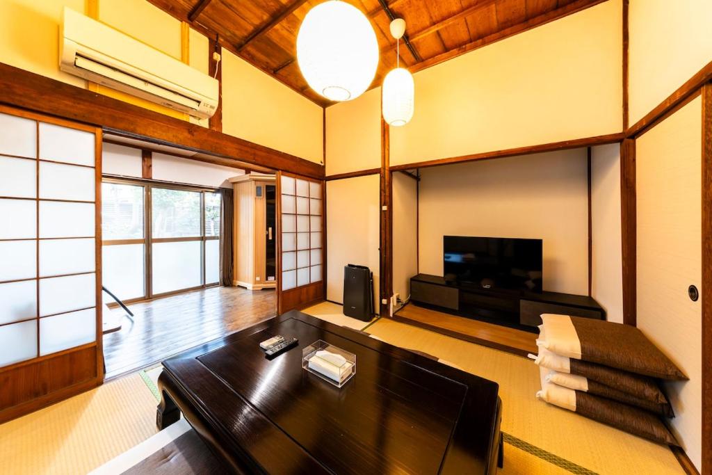 藤崎庵 - 低温サウナ付の一棟貸切 , 藤崎駅5分, 最大10名, 空港や天神へ好アクセス