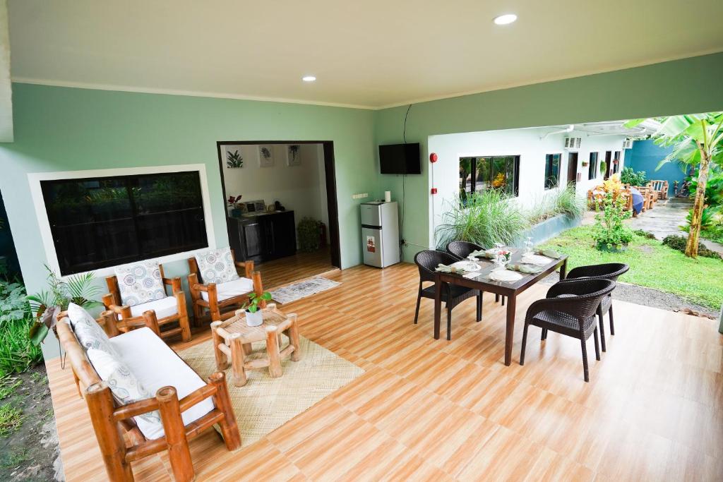 Vailtin Home Point - 