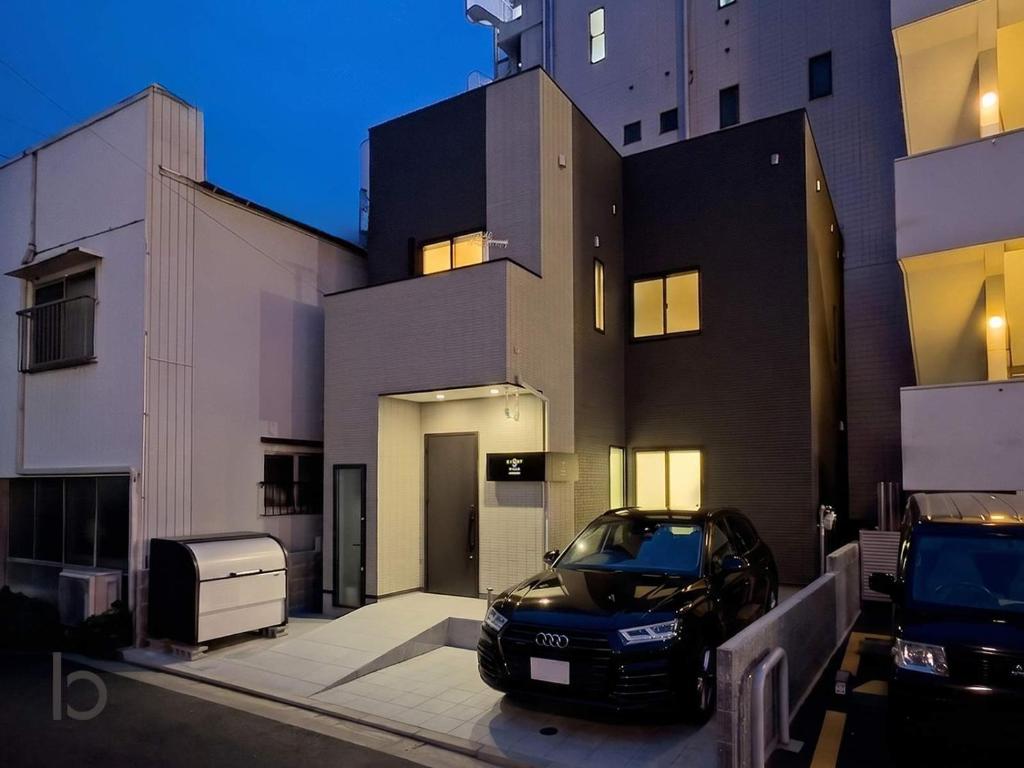 b hotel EIGHT VILLA KAMINOBORI - Free Parking New Entire 3BR House in Quiet Area