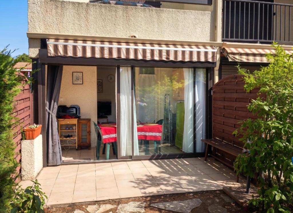 Charmant appartement avec piscine partagée à Agde