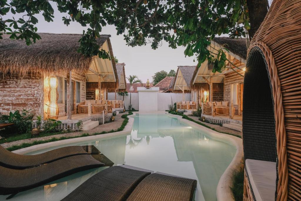 an image of a swimming pool in a villa at Tanahi Gili Air in Gili Islands