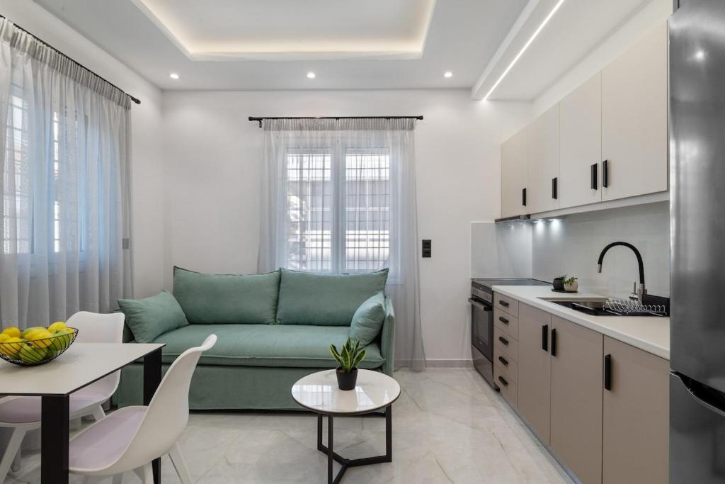 Ninemia Koum Kapi Apt