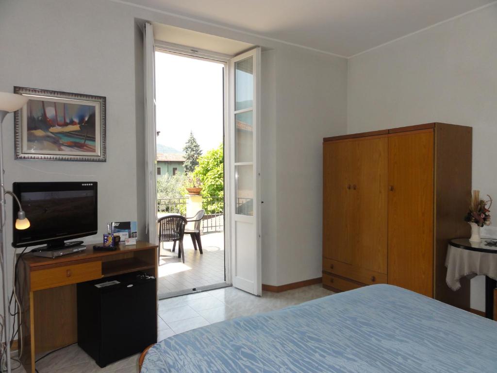 Kuchyň nebo kuchyňský kout v ubytování Albergo Ristorante Grigna