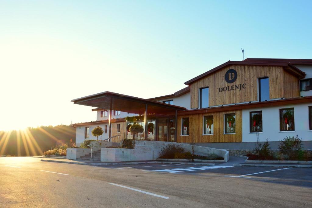 Budova, kde se hotel nachází