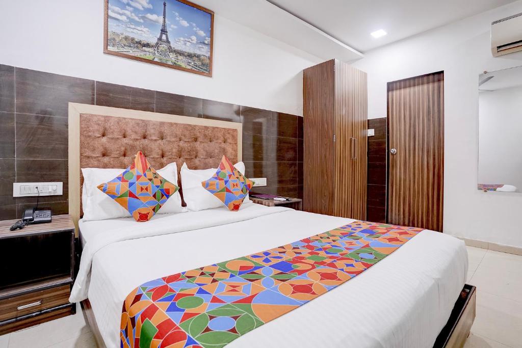 امکانات هتل FabHotel New Blue Sapphire Residency - تصویر ۴