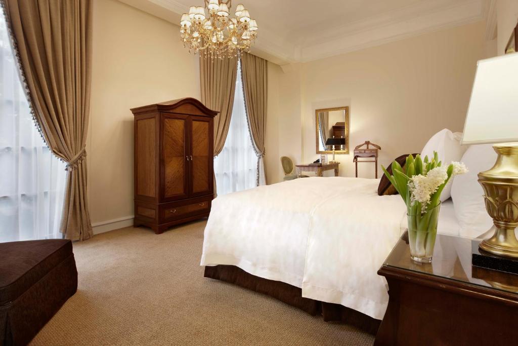 Hotel Gran Mahakam - Шкатулка Mahakam