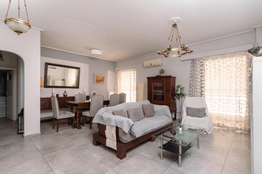 Myrto-Apartments-Athens