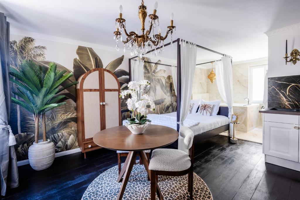 Jardin d'Orient - Love, Spa & Terrasse Privative