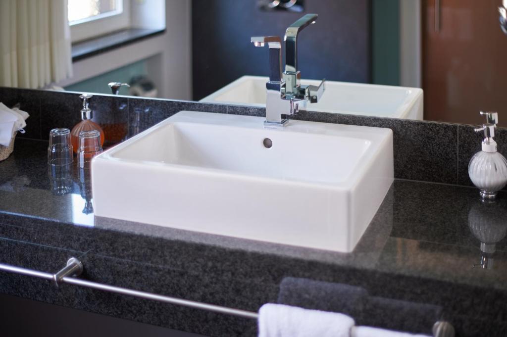 RomanticHOTEL Goldener Karpfen - 7