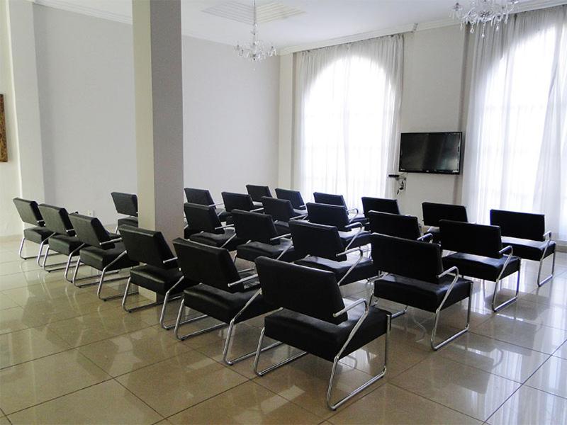  Alzira Park Hotel Ltda