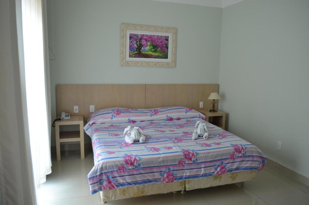  Alzira Park Hotel Ltda