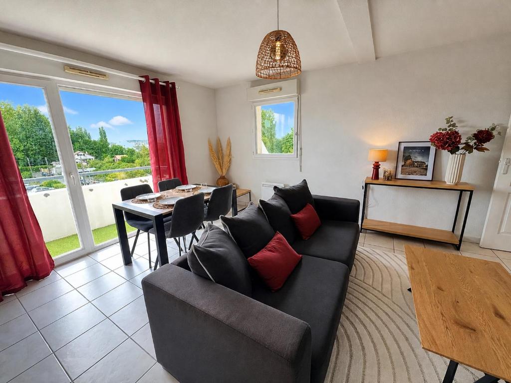 Apartment in LE MANS train station, 24 Hours of Le Mans circuit