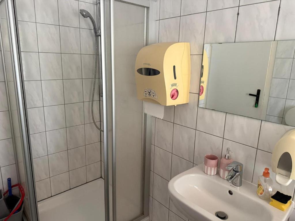 Quartier am Haff - Double Room With Shared Bathroom