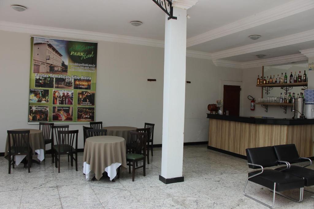  Alzira Park Hotel Ltda