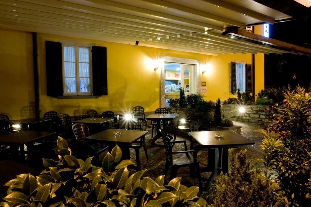 Restaurace v ubytování Albergo Ristorante Grigna