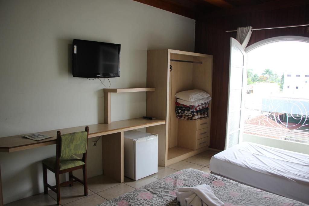  Alzira Park Hotel Ltda