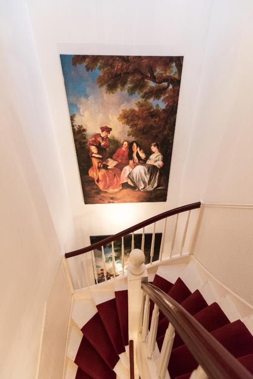 Foto da galeria de DIRAZI Guesthouse & Apartments GmbH em Frankfurt