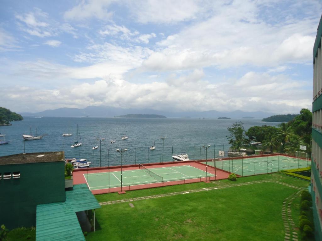  Flat a beira mar em Angra dos Reis