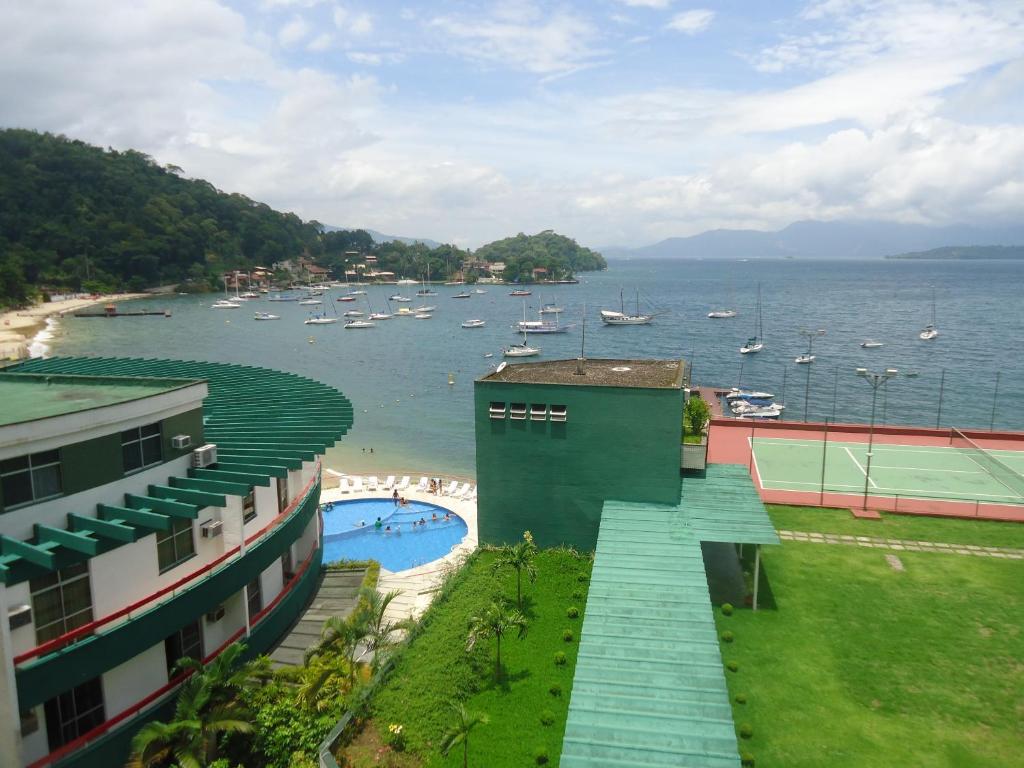  Flat a beira mar em Angra dos Reis