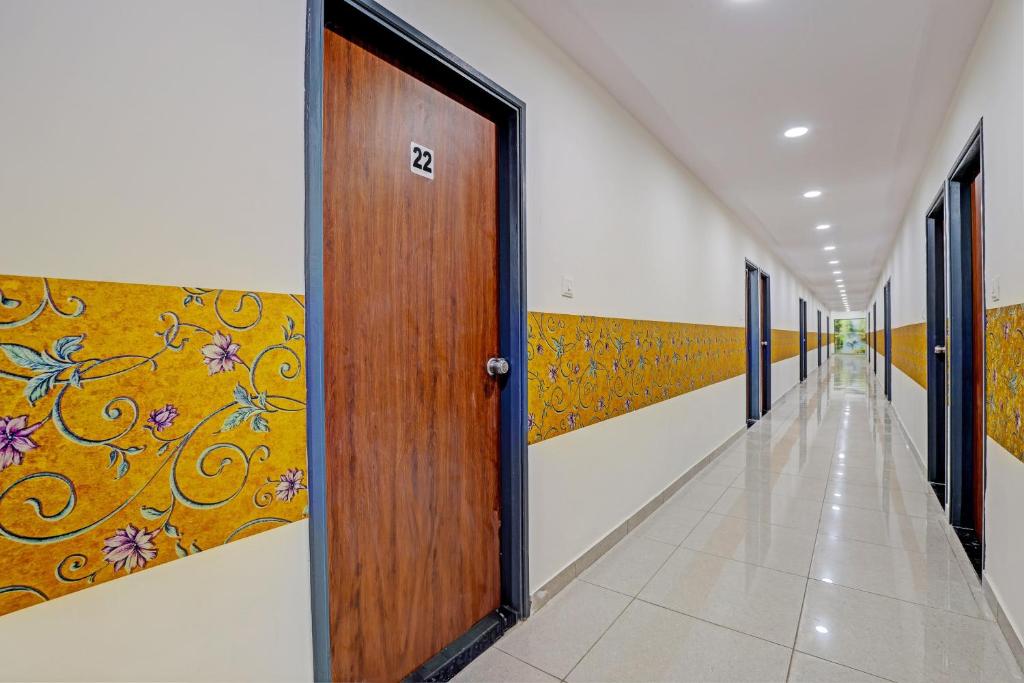Gallery image of Collection O KANHA INN in Hālol