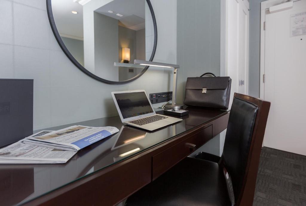 The St. Regis Hotel - Resim 11