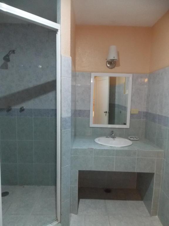 Koupelna v ubytování Hotel Express Alejandría