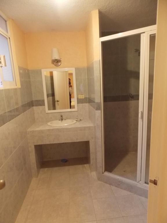 Koupelna v ubytování Hotel Express Alejandría