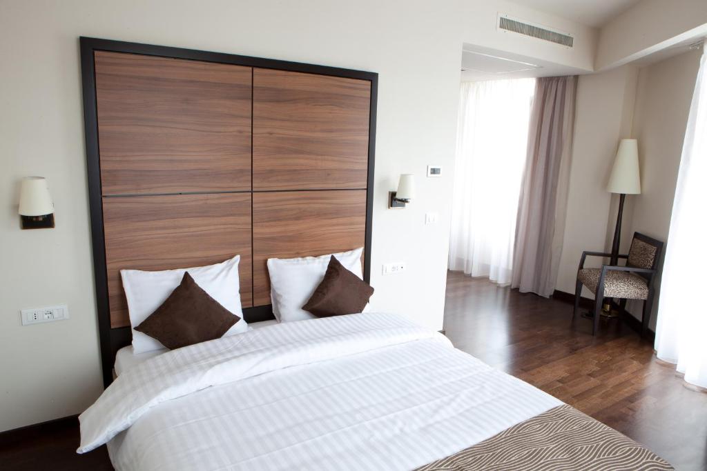 Europa Royale Bucharest - Resim 31