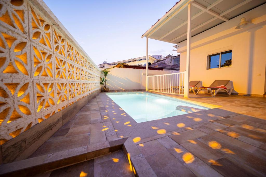 Cat ART Home Costa Adeje - 3 BR - Near Siam Park - Private Pool
