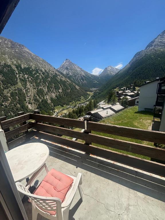 Breathtaking view Balcony 4 people