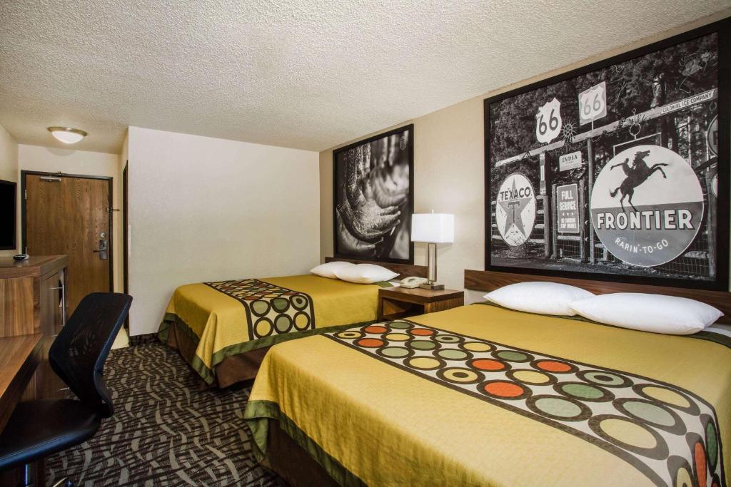 Super 8 by Wyndham Flagstaff - 