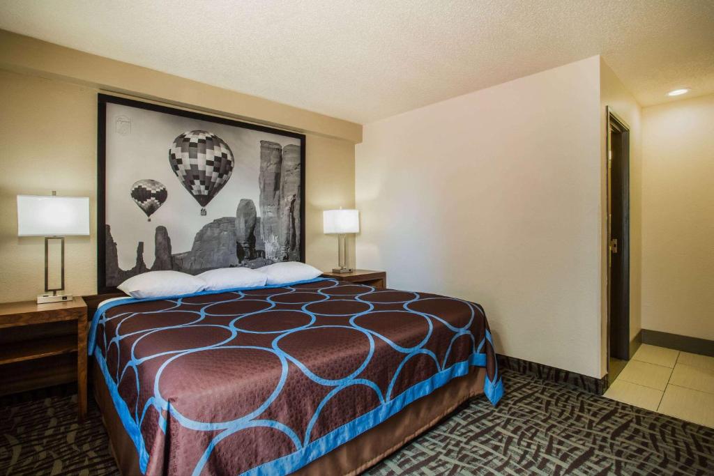 Super 8 by Wyndham Flagstaff - 