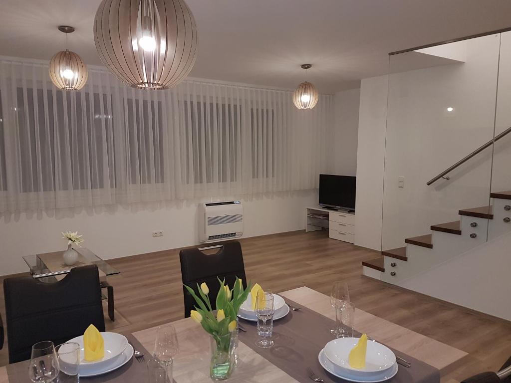 Posezení v ubytování PENTHOUSE Griemann 2 für max 4 Personen mit eigener großer Dachterrasse zum Relaxen!