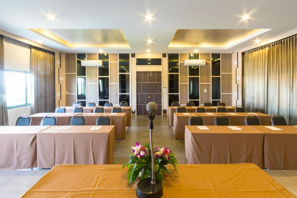 Konferenční prostory v ubytování C Cha-Am Hotel