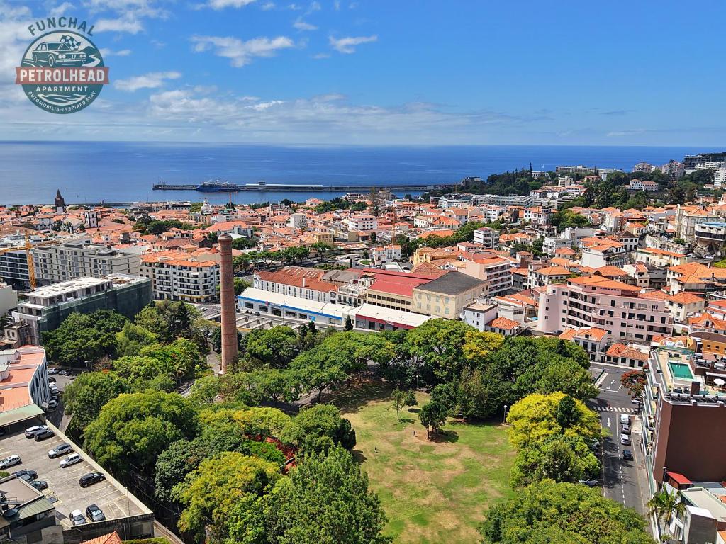 Funchal petrolhead apartment