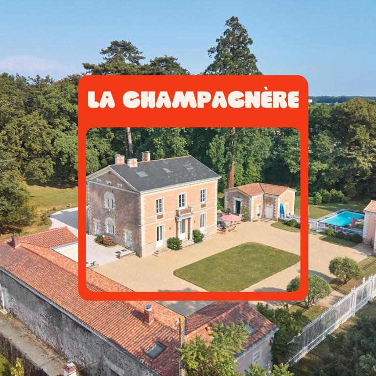 an image of a house with the words la clairvoyance at La Champagnère - Domaine avec piscine - Séminaire - 15 personnes in Basse-Goulaine