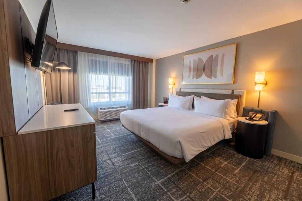 Crowne Plaza Houston Galleria Area, an IHG Hotel - 