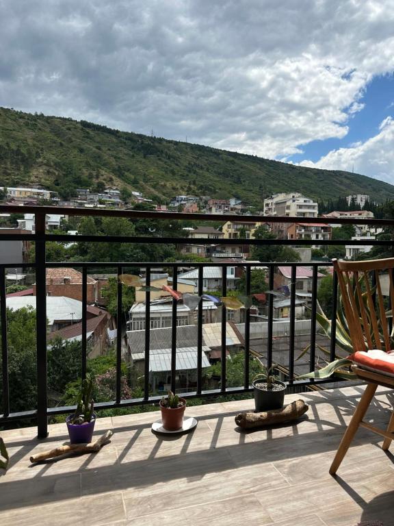 فضای داخلی استودیوی دنج، طراحی‌شده با عشق در تفلیس - تصویر ۳