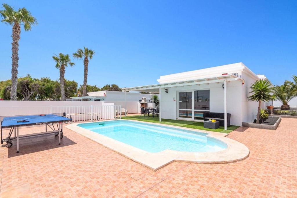 Villa Amapola Mar by Villa Plus