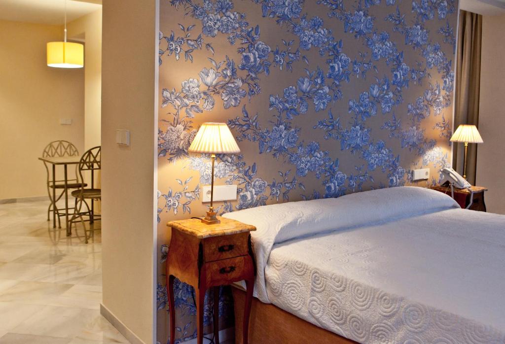 Suites Murillo Alcázar - 4